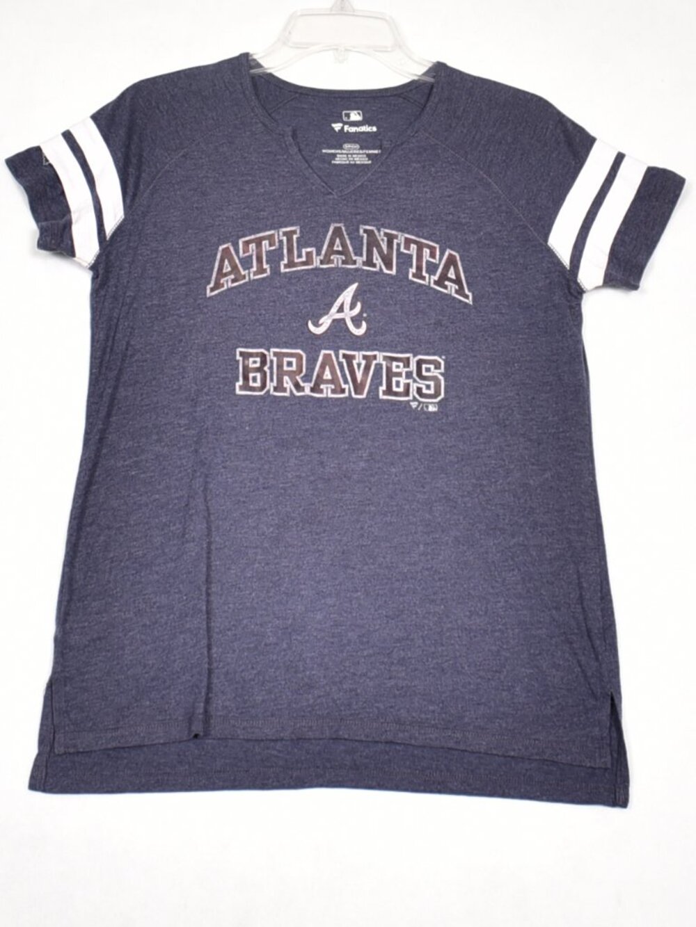 MLB Women's Atlanta Braves T-Shirt Size Small Blue Chest Logo Short Sleeve